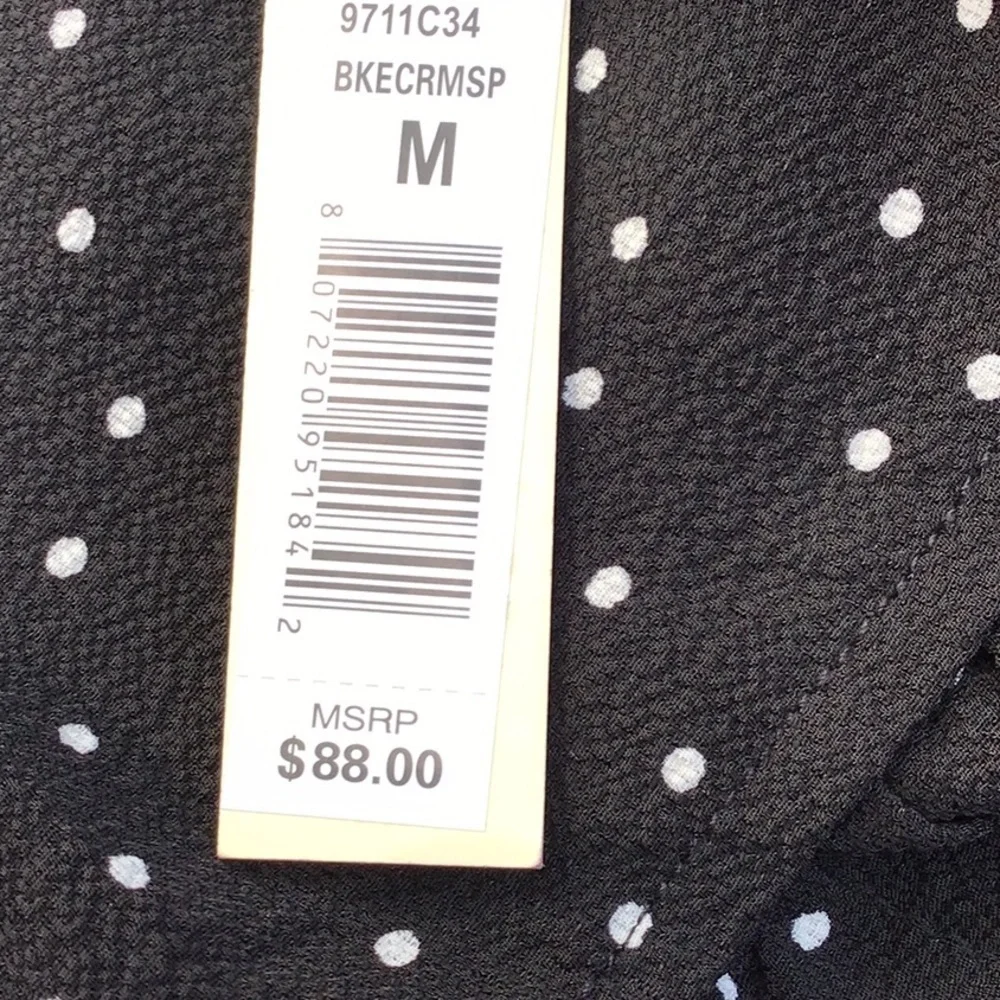 Woman’s Max Studio Blouse